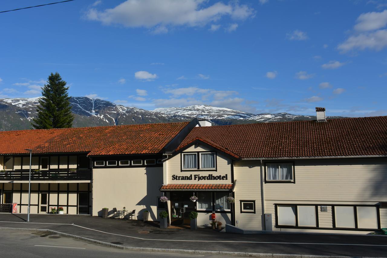 Strand Fjordhotel Ulvik Ngoại thất bức ảnh
